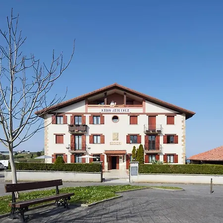 Farm stay Xabin Etxea - Basque - Xss00041